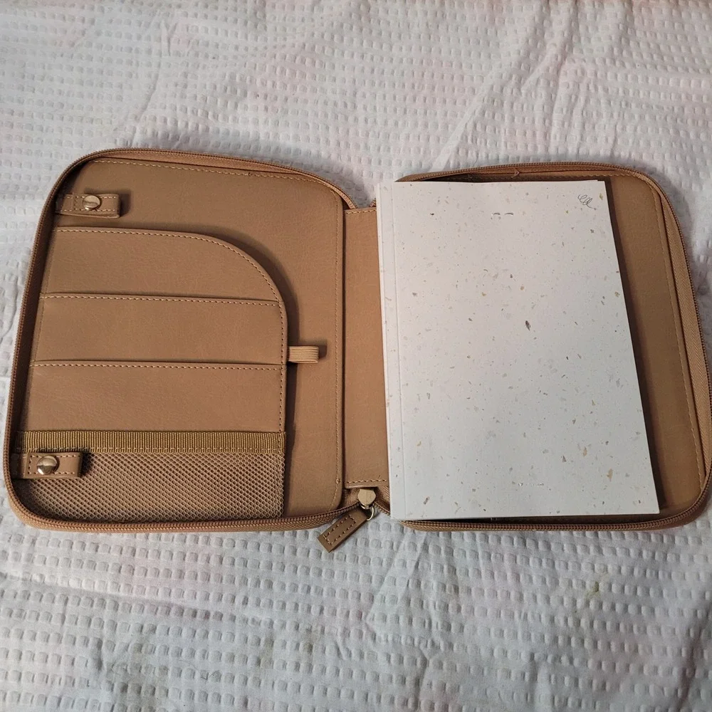 Tan Faux Leather Zip Around Planner Organizer Notebook Folio‎ Tan Brown